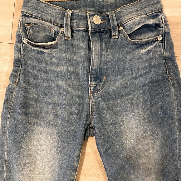 Urban Outfitters - Size 24 - TWG High Rise Skinny Jeans - Picture 4 of 5